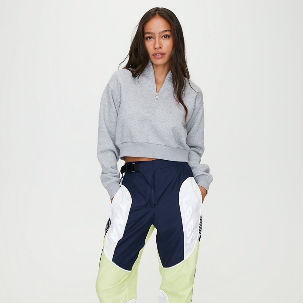tna quarter zip cropped